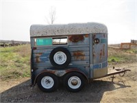 5' x 9' 2-Horse Trailer w/ Newer Rubber, Tack Room