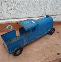 Vintage "Triang Express" Train Engine (51cm Long)