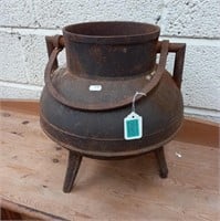 Heavy Cast Iron Three Legged Cooking Pot with