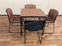 Table & 4 Chairs