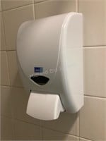 6 Deb Soap Dispensers