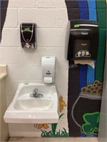 3 Dispensers & Sink