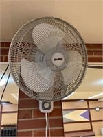 Air King Wall Mounted Fan, Works