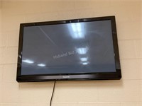 Panasonic 42" TV with Wall Mount Bracket