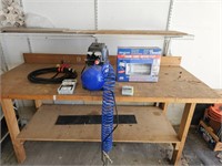 100 PSI Air Compressor- Work Light- Nuts & Bolts