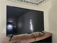 32" Insignia TV w/ Remote