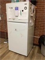 Vissani Refrigerator