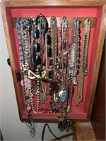 Costume Jewelry Necklaces A