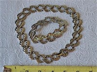 rare napier vtg necklace & bracelet set!