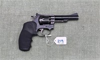 Smith & Wesson Model .22/32 Kit Gun