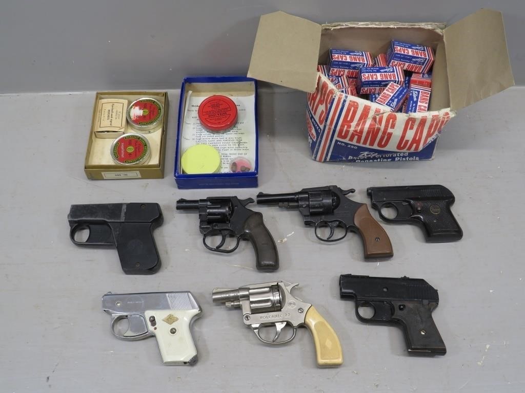 Vintage Blank Pistols and Revolvers, Cartridges,