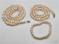 Grouping of Fresh Water Pearl Jewelry