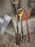 Long Handled Tools - Spade, Fork, etc.
