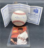 (D) Willie Mays signed baseball w/certificate