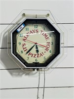 Vintage Pizza Neon Clock