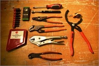10 Matco tools: extractor set, Allen sockets, ligh