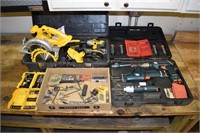 DeWalt 18V cordless tool set, one working battery,