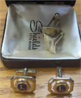 Two pair cuff links with case