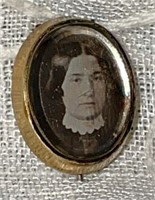 10kt Small Antique Portrait Brooch, Younger Lady