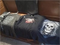group of graphic T-shirts mostly XL