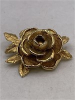 SIGNED SARAH COVENTRY ROSE BROOCH