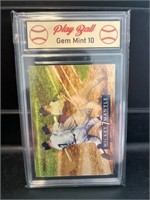 Mickey Mantle #19 Card Graded 10