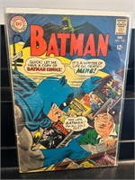 Vintage DC Batman Comic Book #199 Silver Age 12 C