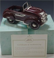 HALLMARK KIDDIE CAR 1937 AIRFLOW EDITION DIE CAST