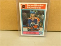 1982-83 OPC Wayne Gretzky #1 Record Breaker Card