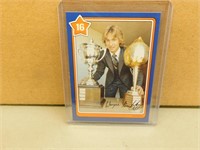1982-83 Neilson Wayne Gretky #16 Hockey Card