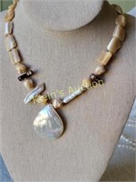 pearl & abalone shell bead necklace gorgeous