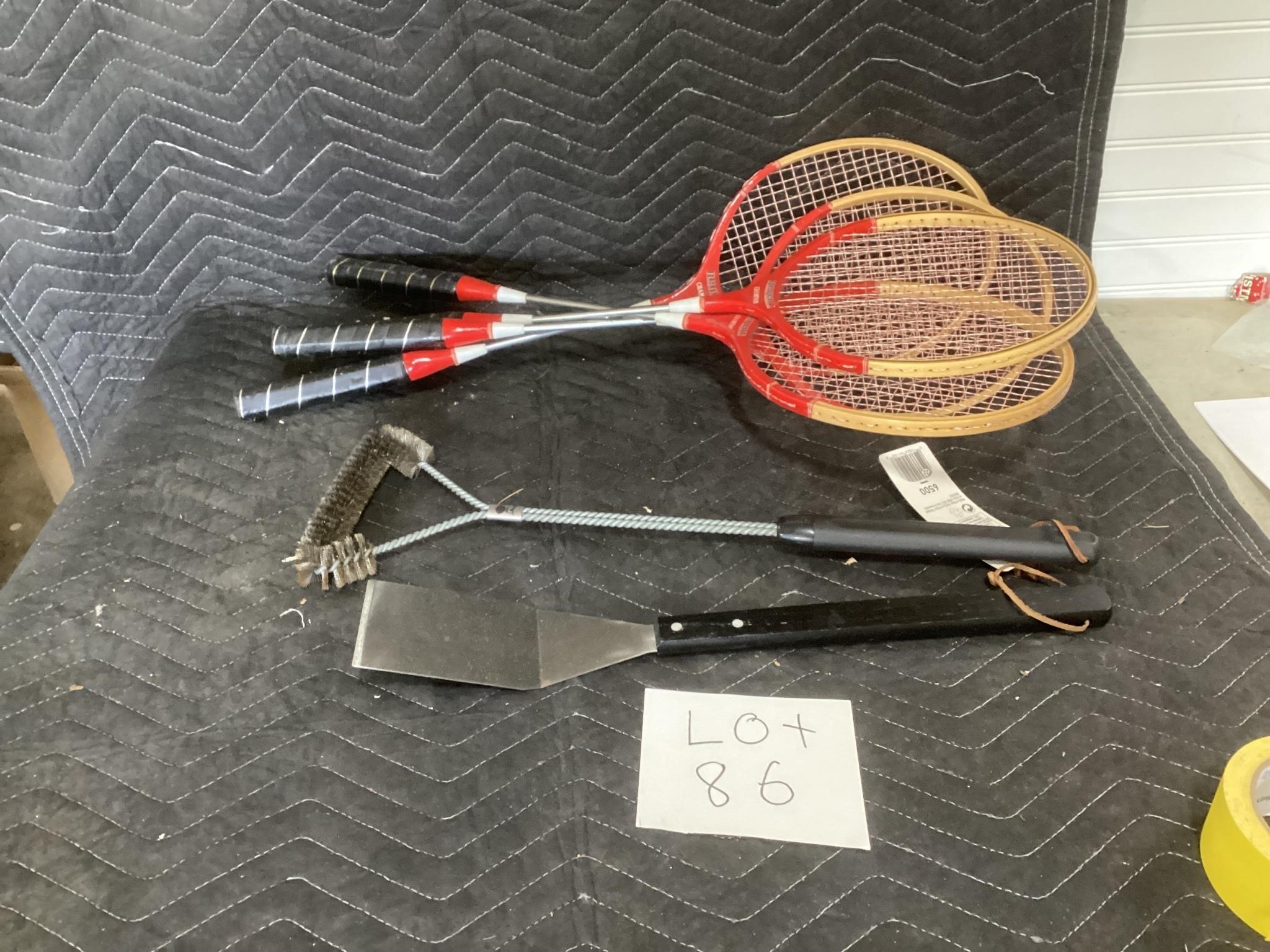 Rackets& grill tools
