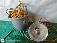 Heat lamp with bucket and 50ft extension cord
