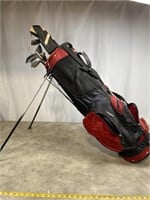 Sun Mountain golf bag branded Bishop’s Bay with a