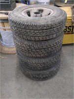 4- Safari LT235  75  R15 tires