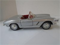 1982 Corvette ERTL 1-18 scale