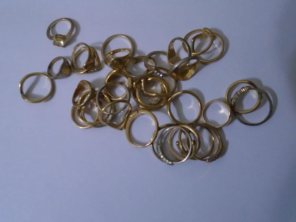 30 Avon Rings