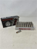 Box of ammo, Winchester 44-40 . John Wayne l