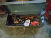METAL TOOLBOX WITH ASSORTED TOOLS