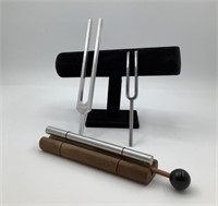 TUNING FORKS AND CHIME