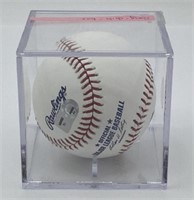 OFFICIAL MLB BASEBALL  AUTOGRAPHED BY HONG- CHIH