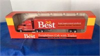 Best Freightliner Cab w/ Trailer NIB. 1/64 Metal