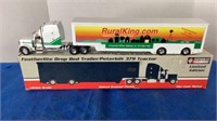 Featherlite Drop Bed Trailer / Peterbilt 379