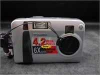 Toshiba PDR-M81 Digital Still Camera w/Case