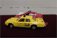Match Box Road Kings Taxi & Fire Car