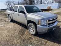 2008 chevy 1500 SAFTIED, 4x4