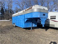22' blue homemade horse trailer