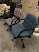 (3) Swivel Office Chairs