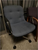 Swivel Office Chair