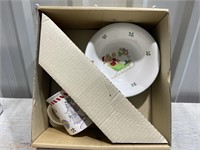 MIKASA Teddy's Cup, Plate & Bowl Set Value $60